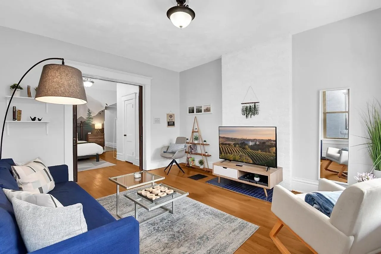 Modern European 1Br Near Dt-Historic St Apartment Columbus 0*,