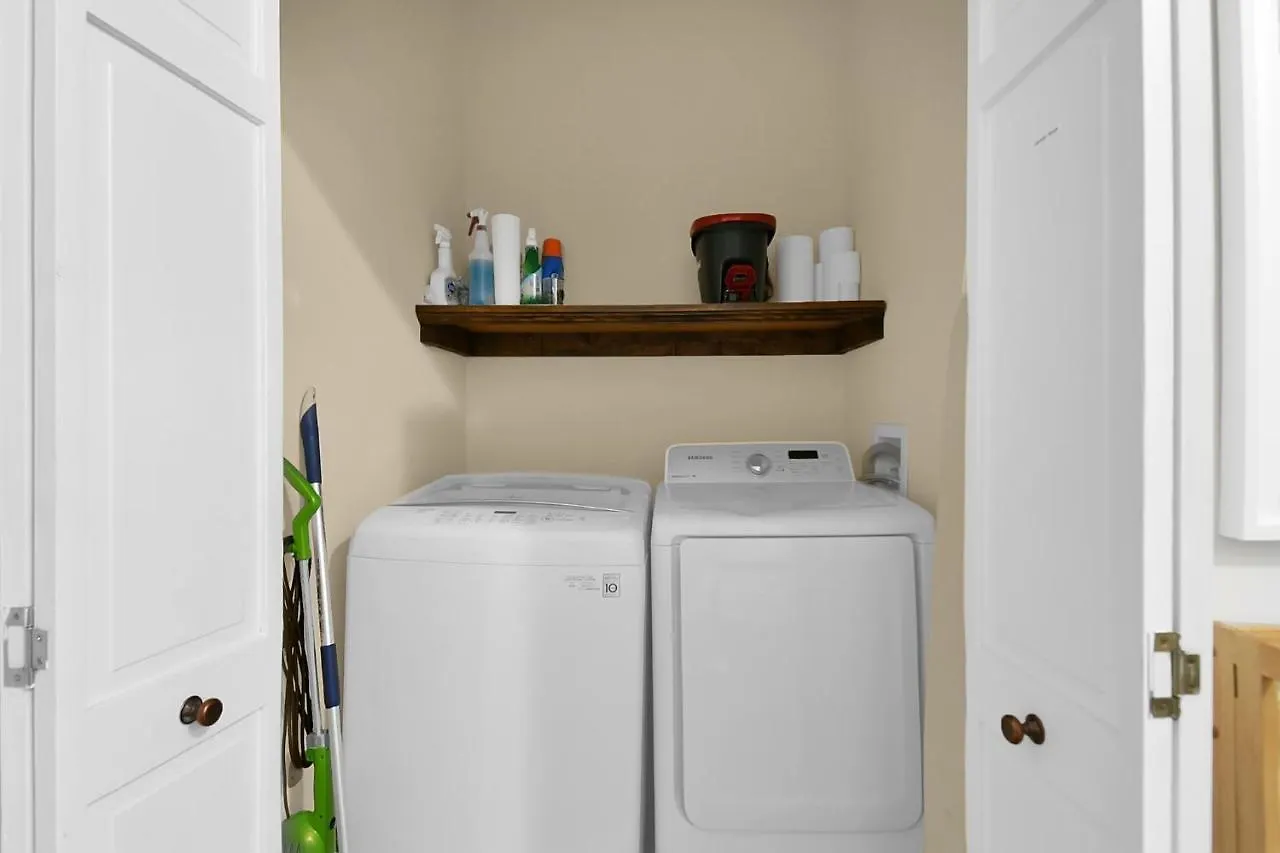 Modern European 1Br Near Dt-Historic St Apartment Columbus